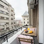 Around The World 4br - Center Bukarest