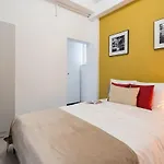 Apartment Around The World 4br - Center *