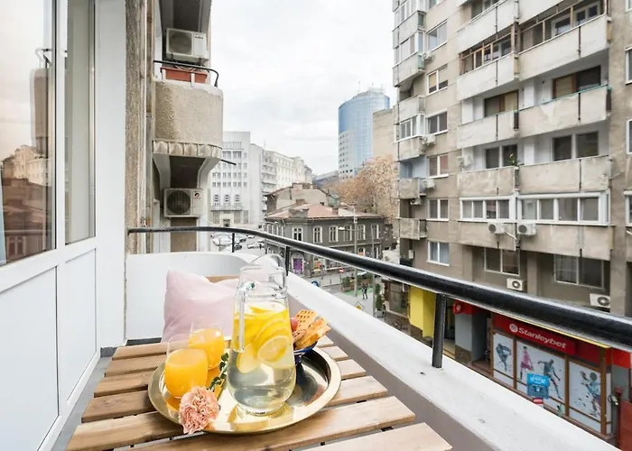 Around The World 4br - Center Apartman Bukarest