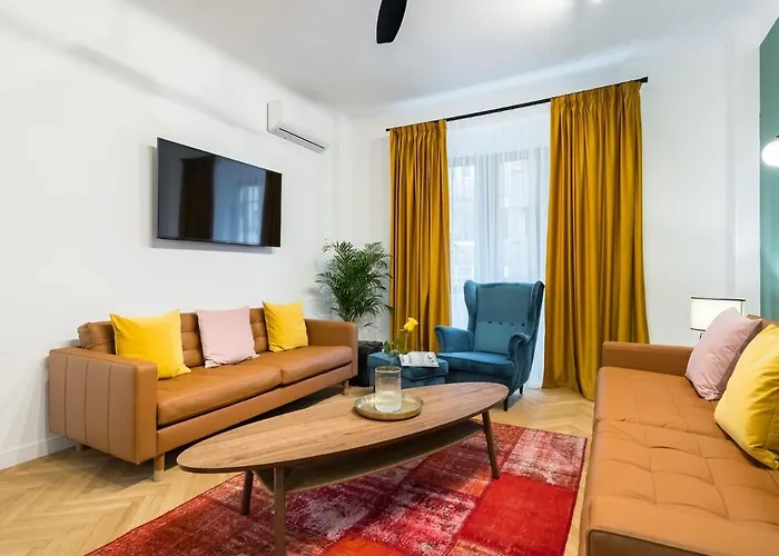 Around The World 4br - Center Apartman *