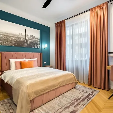 Around The World 4br - Center Apartamento *