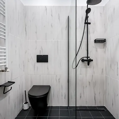 Around The World 4br - Center Appartement