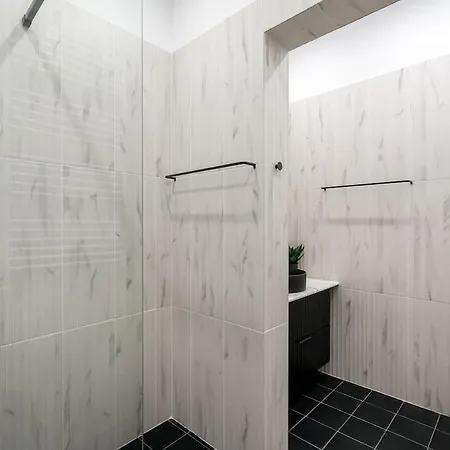 Around The World 4br - Center Appartement *