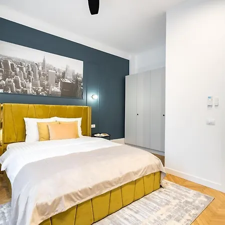 Around The World 4br - Center Appartement