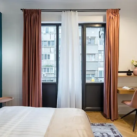 Around The World 4br - Center Διαμέρισμα