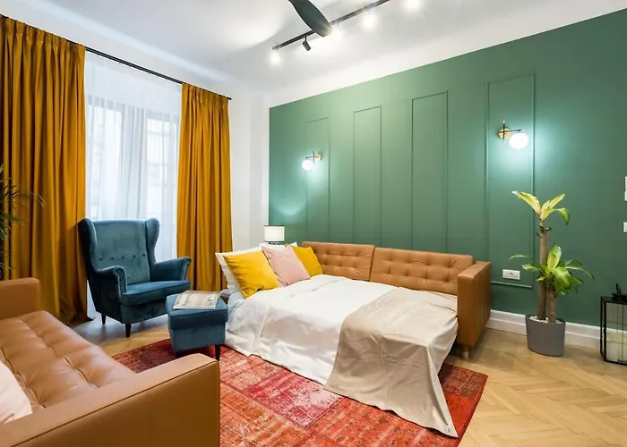 Around The World 4br - Center Апартаменти Бухарест