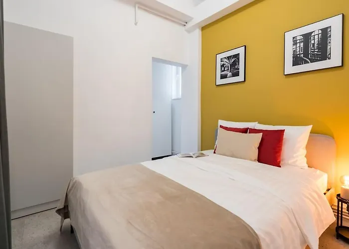 Apartmán Around The World 4br - Center *