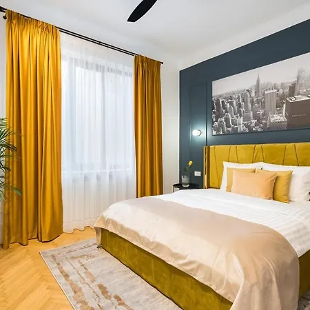 Around The World 4br - Center * Bucharest