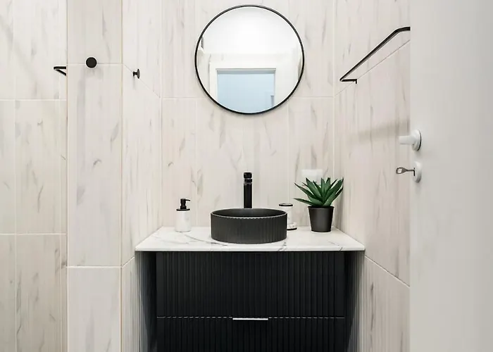 Around The World 4br - Center *